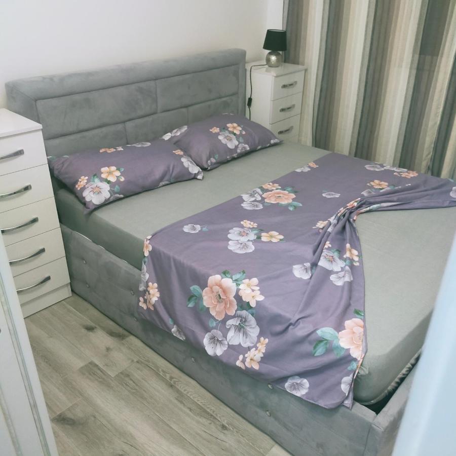 Mimoza Appartament Golem  Eksteriør bilde